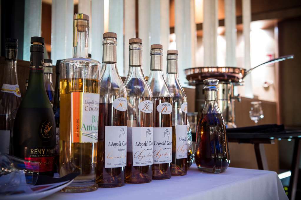 Radisson Blu Scandinavia Hotel אורהוס מסעדה תמונה
